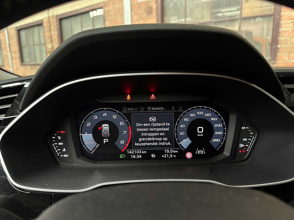 Audi Q3 35 TFSI Business Edition 150pk 2020, H-988-RB1