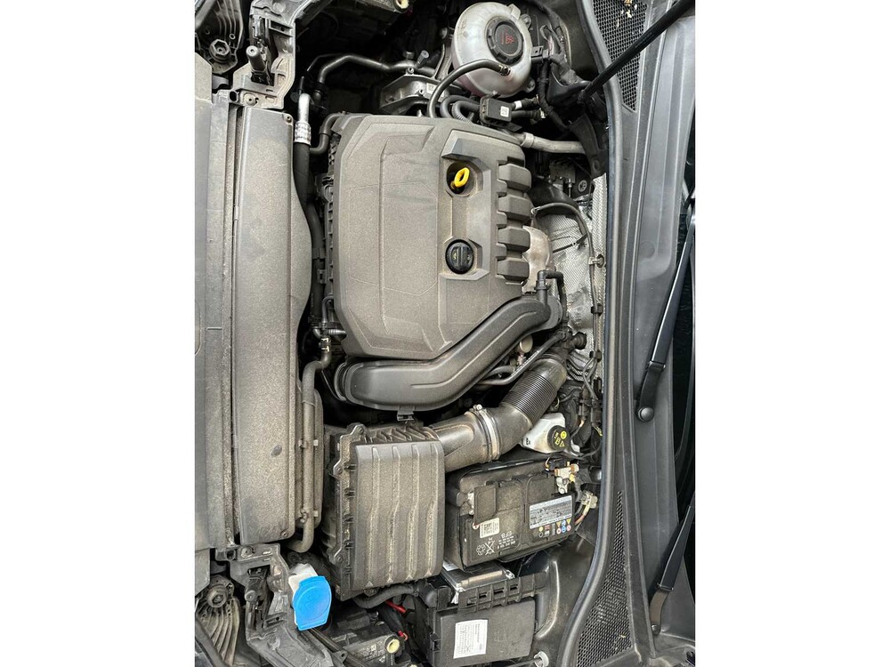 Audi Q3 35 TFSI Business Edition 150pk 2020, H-988-RB1