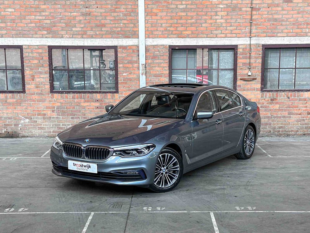 BMW 530e iPerformance High Executive 184pk 2018 5-serie, SH-236-P