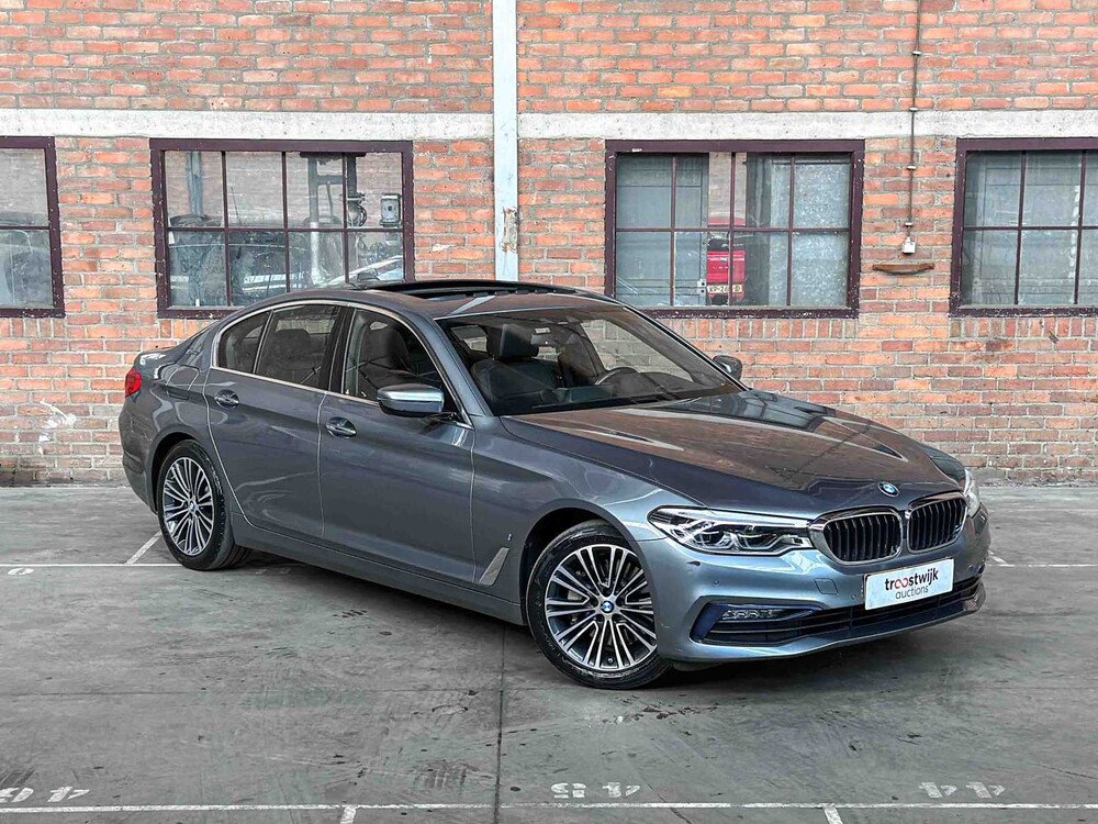BMW 530e iPerformance High Executive 184pk 2018 5-serie, SH-236-P