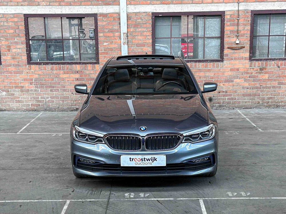 BMW 530e iPerformance High Executive 184pk 2018 5-serie, SH-236-P