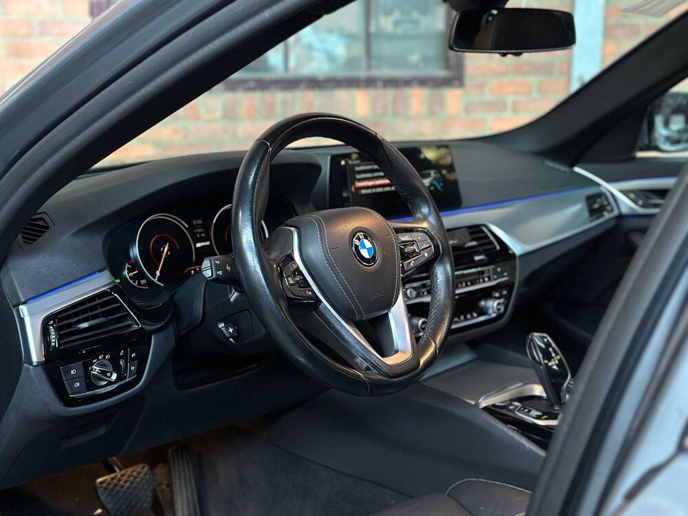 BMW 530e iPerformance High Executive 184pk 2018 5-serie, SH-236-P