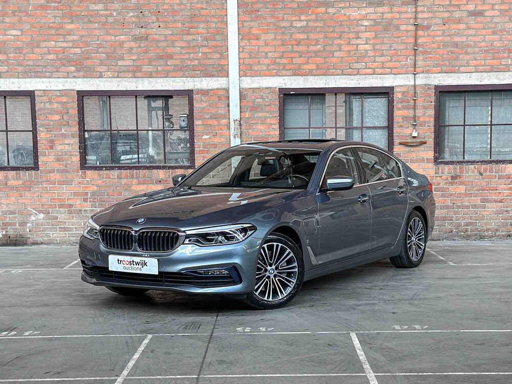 BMW 530e iPerformance High Executive 184pk 2018 5-serie, SH-236-P