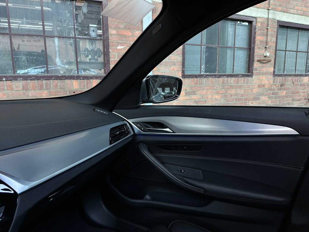 BMW 530e iPerformance High Executive 184pk 2018 5-serie, SH-236-P