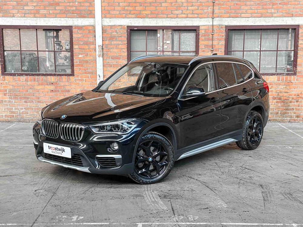 BMW X1 sDrive18i High Executive 136pk 2019, S-795-VZ