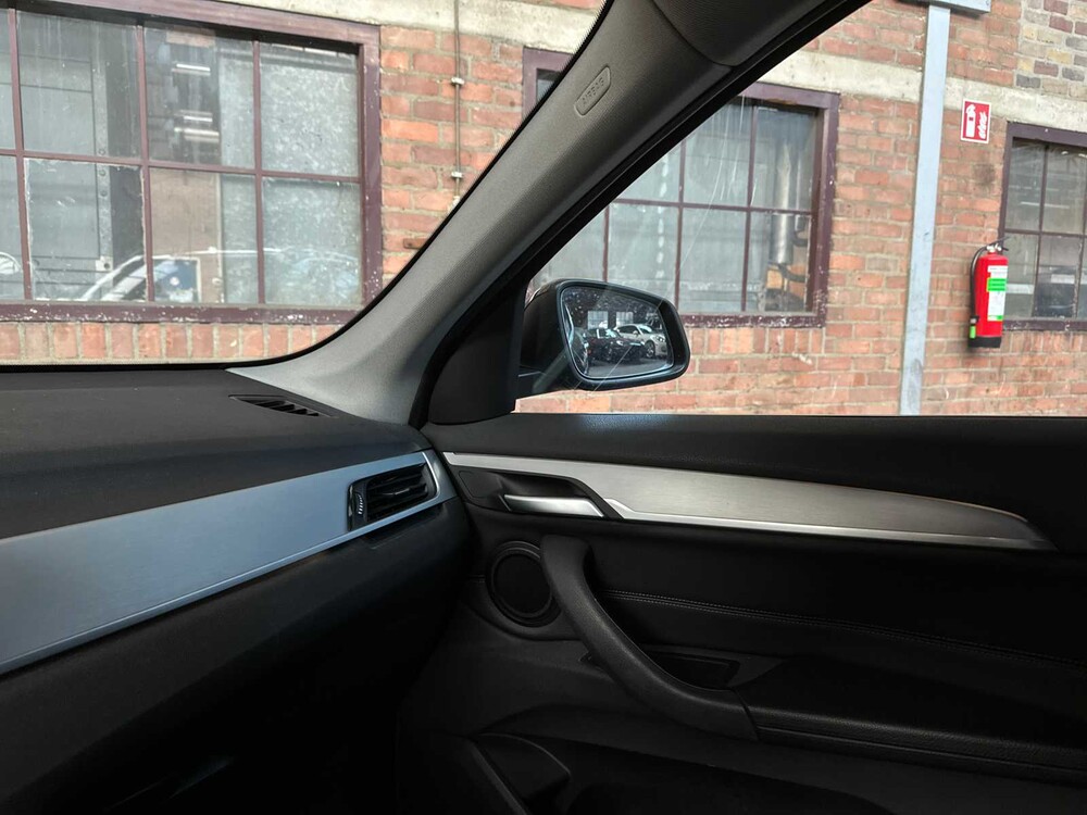 BMW X1 sDrive18i High Executive 136pk 2019, S-795-VZ