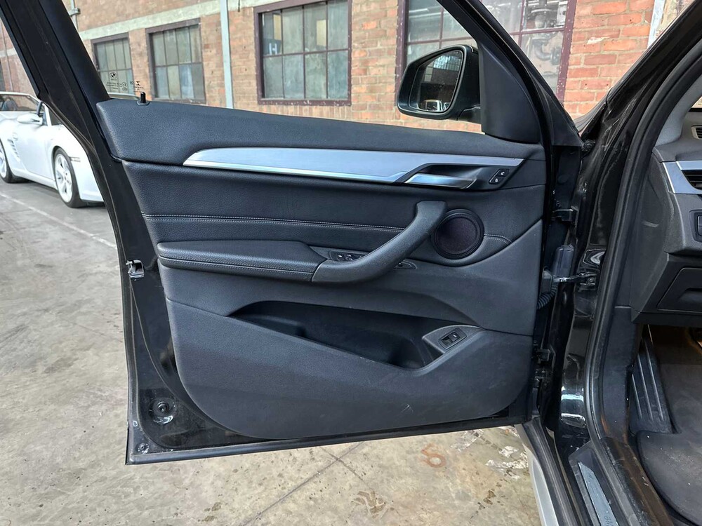 BMW X1 sDrive18i High Executive 136pk 2019, S-795-VZ