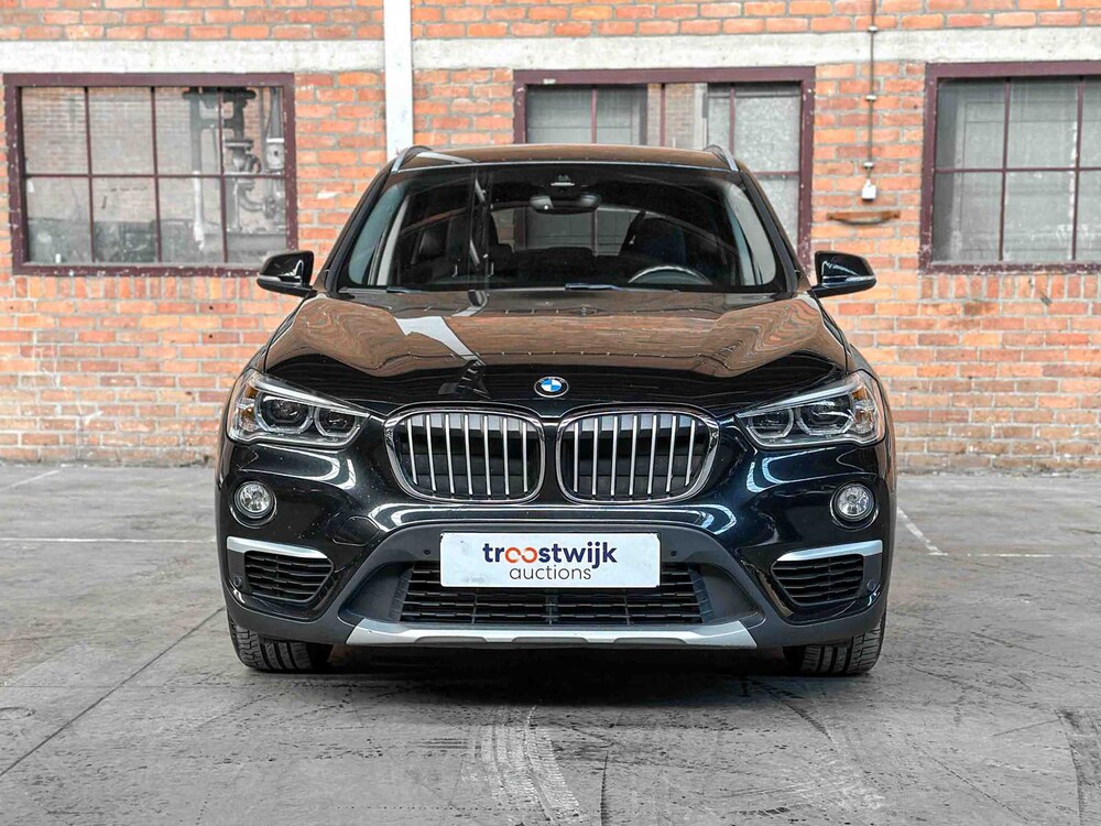 BMW X1 sDrive18i High Executive 136pk 2019, S-795-VZ