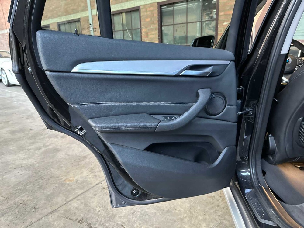 BMW X1 sDrive18i High Executive 136pk 2019, S-795-VZ