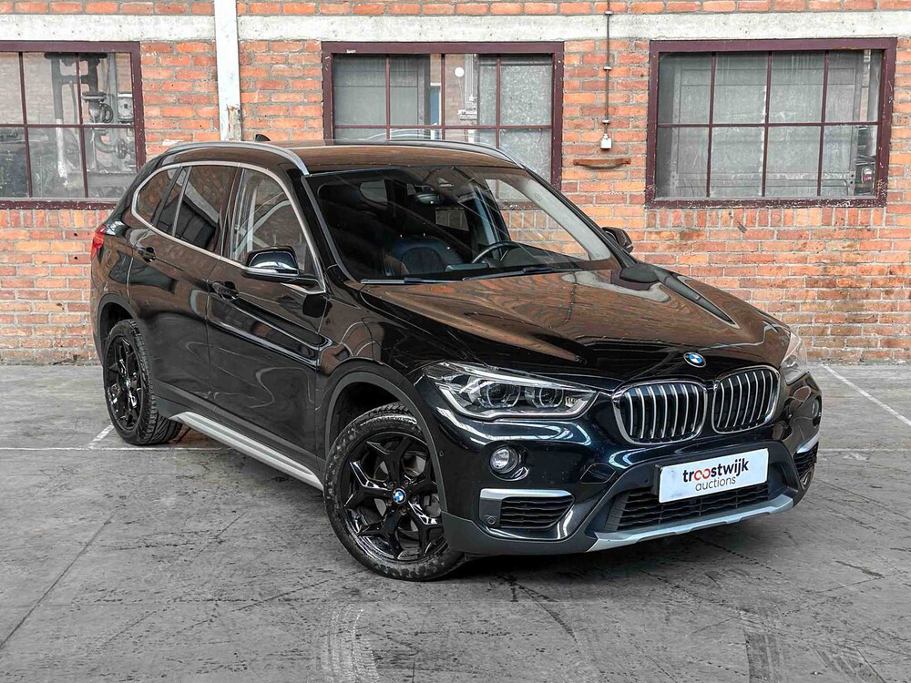 BMW X1 sDrive18i High Executive 136pk 2019, S-795-VZ