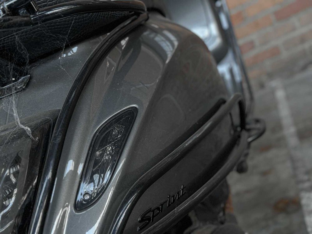 Vespa Sprint 4T -Special Edition- Piaggo 25km 2017, DKR-08-P