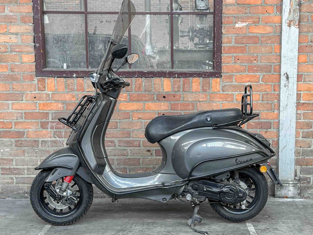 Vespa Sprint 4T -Special Edition- Piaggo 25km 2017, DKR-08-P