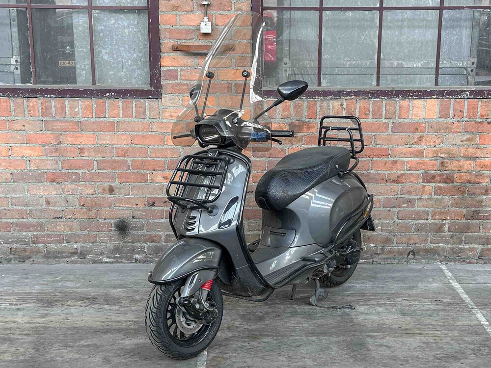 Vespa Sprint 4T -Special Edition- Piaggo 25km 2017, DKR-08-P