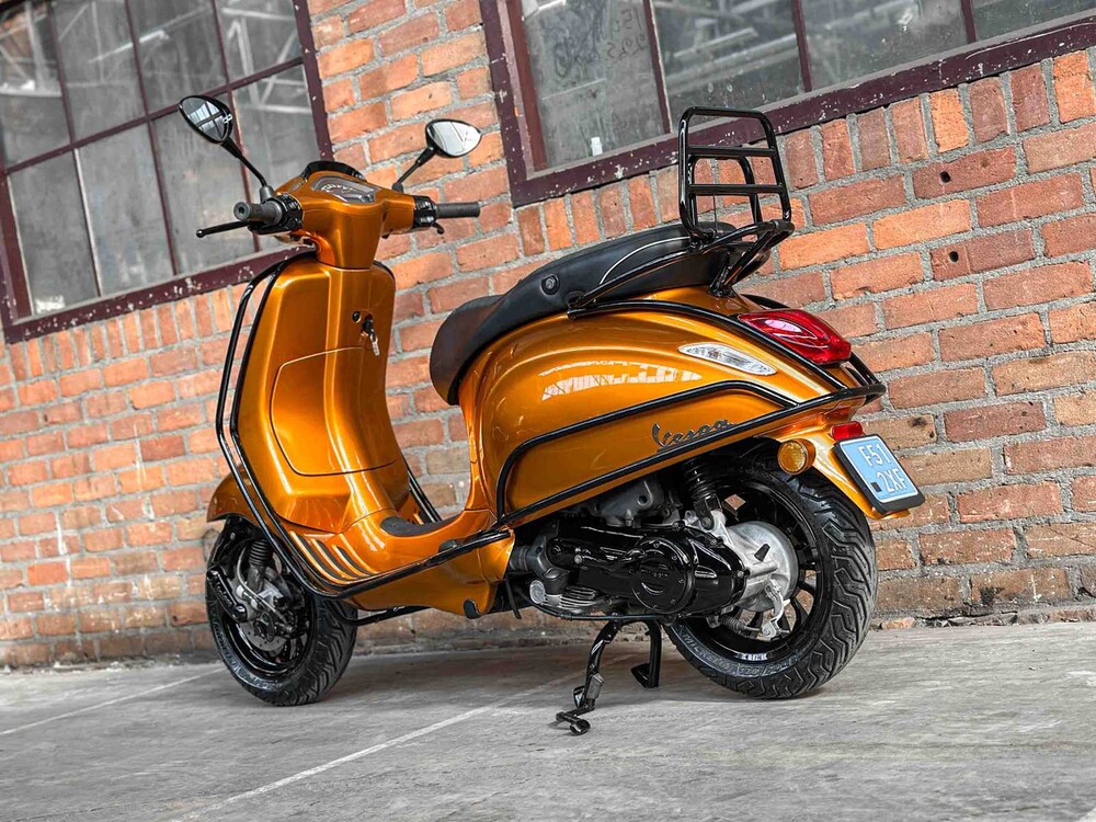 Vespa Sprint 4T (CUSTOM) 2014, F-512-XF Scooter