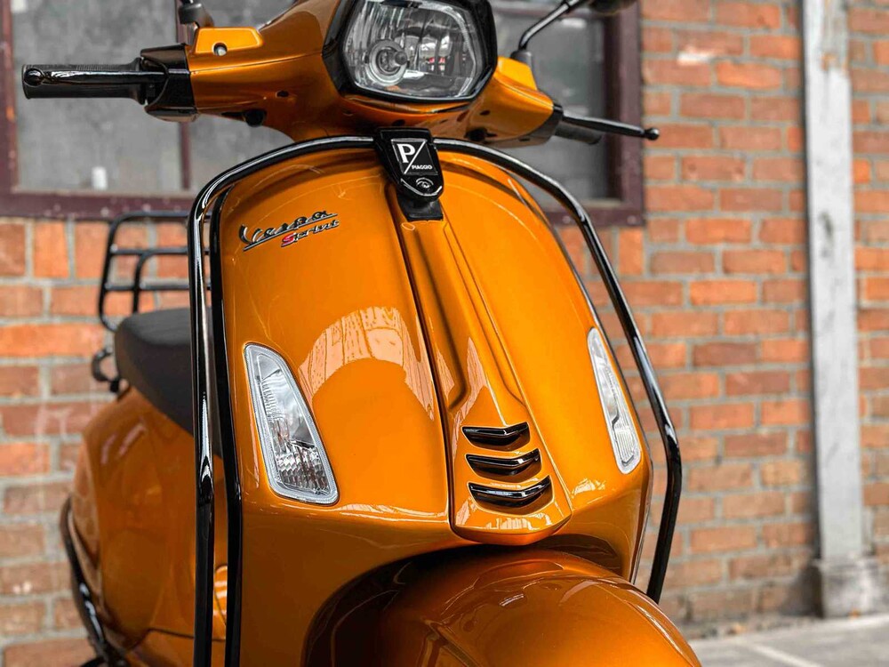 Vespa Sprint 4T (CUSTOM) 2014, F-512-XF Scooter