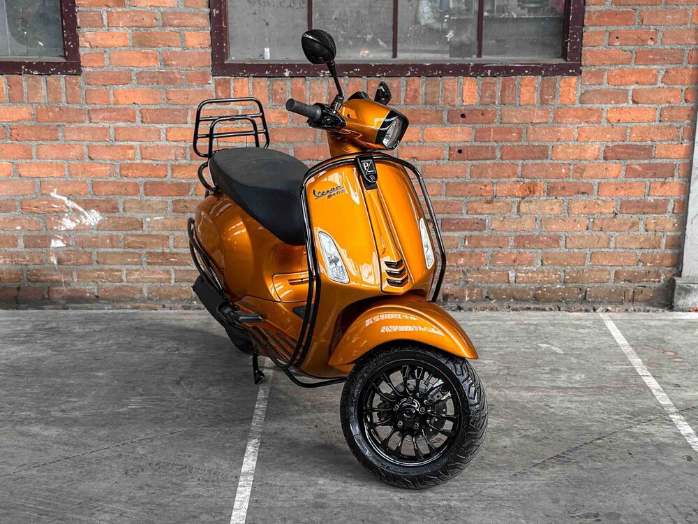 Vespa Sprint 4T (CUSTOM) 2014, F-512-XF Scooter