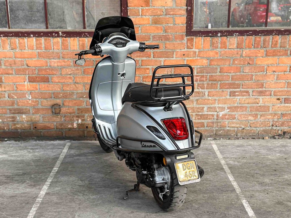 Vespa Sprint Primavera 4T 2016 (CUSTOM), DGN-46-R Scooter