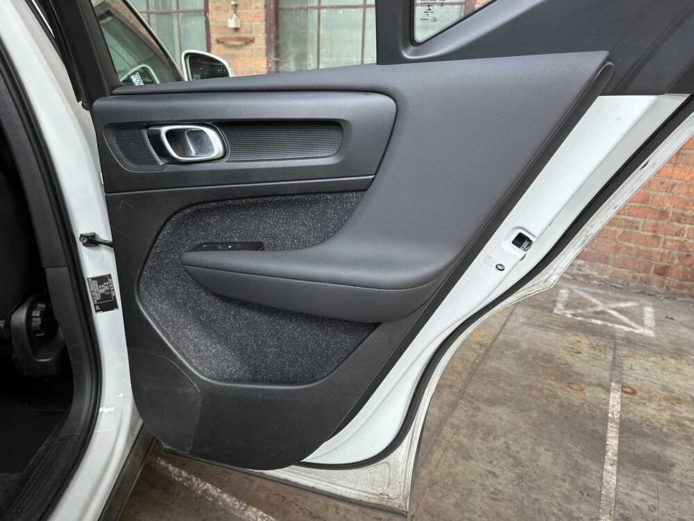 Volvo XC40 1.5 T2 Momentum Core 129hp 2020, K-978-DX