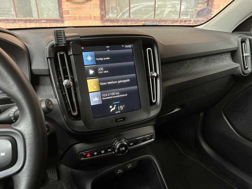 Volvo XC40 1.5 T2 Momentum Core 129hp 2020, K-978-DX