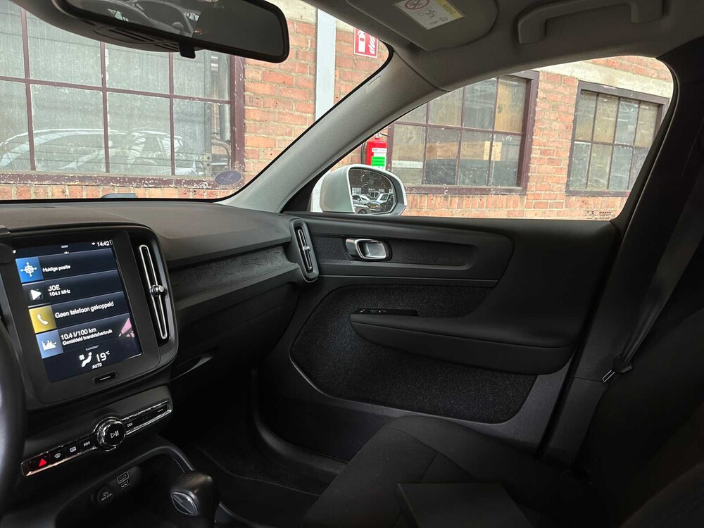 Volvo XC40 1.5 T2 Momentum Core 129hp 2020, K-978-DX