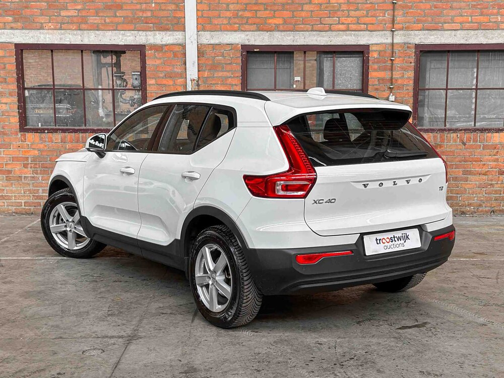 Volvo XC40 1.5 T2 Momentum Core 129hp 2020, K-978-DX