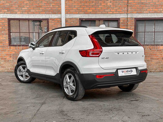 Volvo XC40 1.5 T2 Momentum Core 129pk 2020, K-978-DX