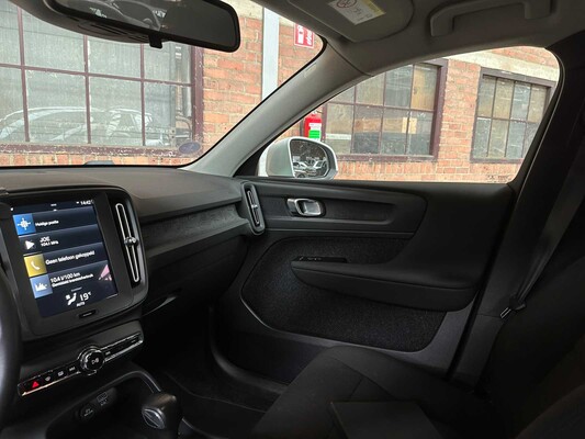 Volvo XC40 1.5 T2 Momentum Core 129pk 2020, K-978-DX