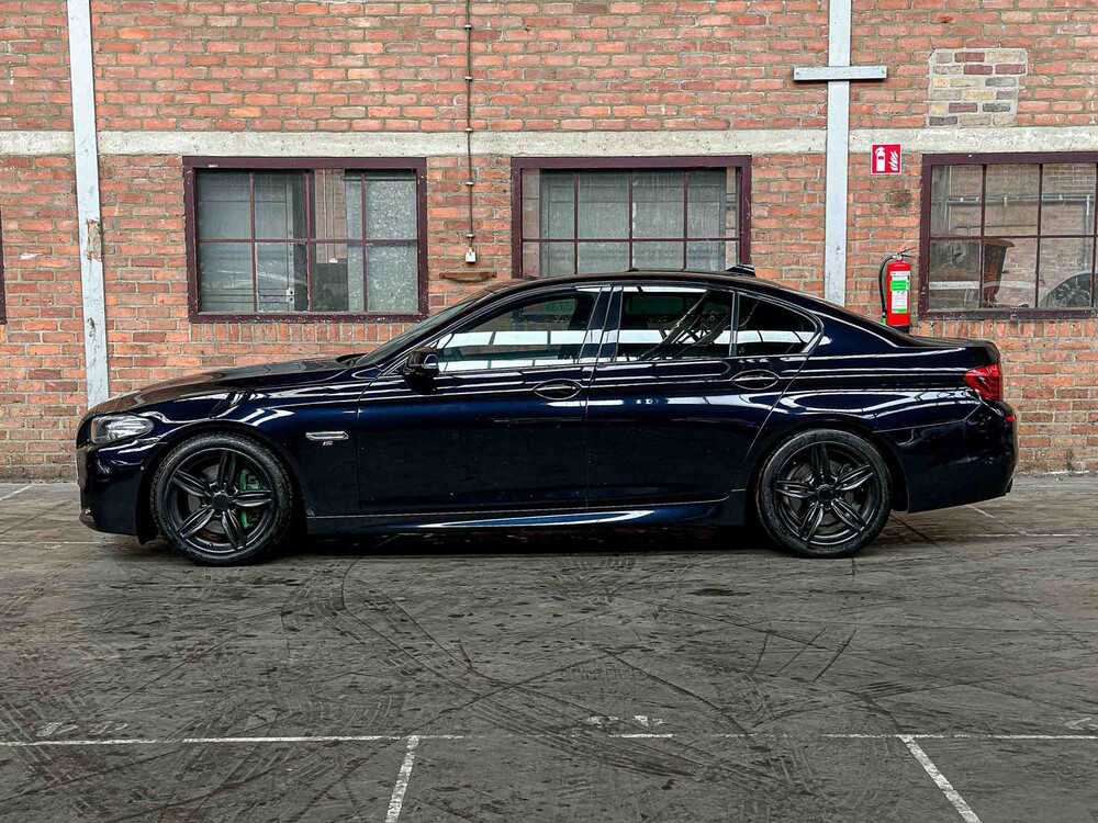 BMW 528i High Executive 245PS 2015, GK-521-L