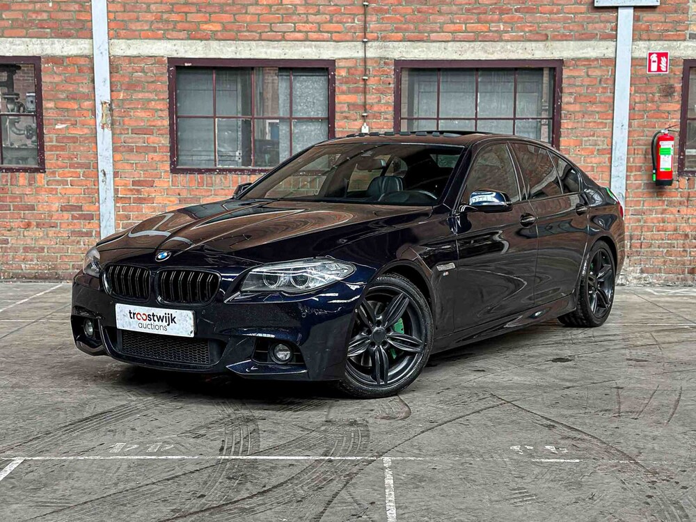 BMW 528i High Executive 245PS 2015, GK-521-L