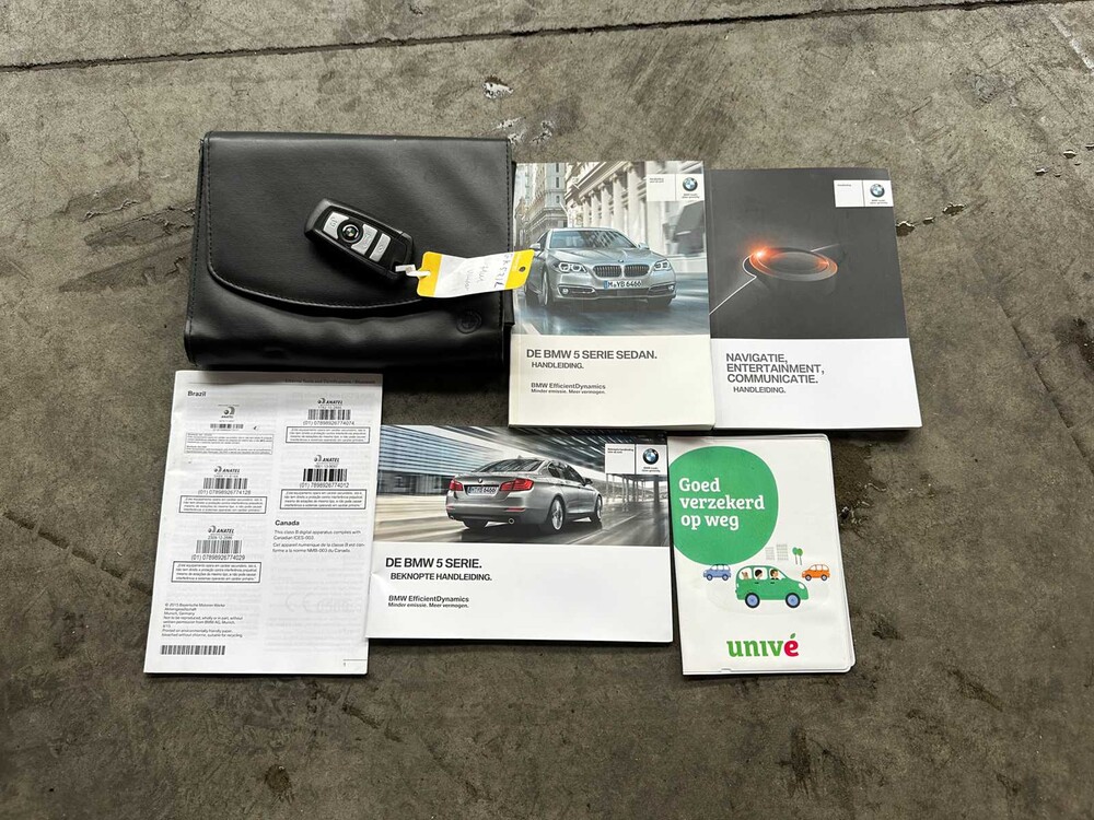 BMW 528i High Executive 245PS 2015, GK-521-L