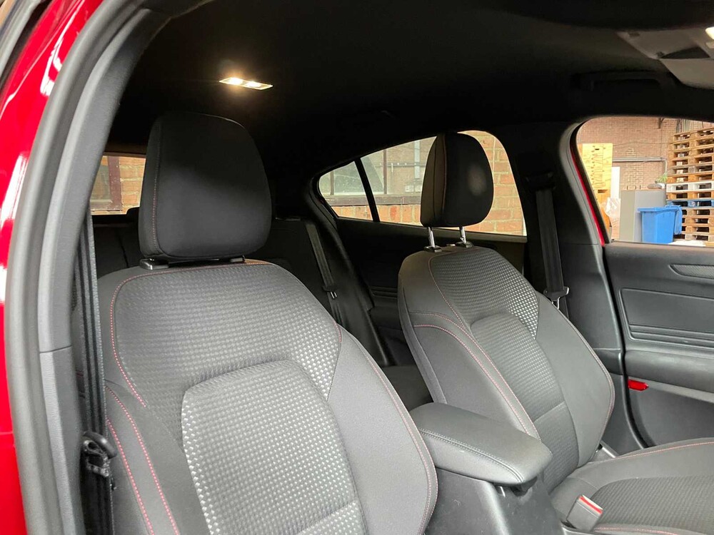 Ford Focus 1.5 EcoBlue ST Line Business 120PS 2020, H-229-TZ