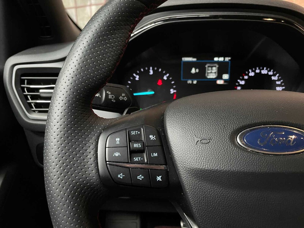 Ford Focus 1.5 EcoBlue ST Line Business 120PS 2020, H-229-TZ