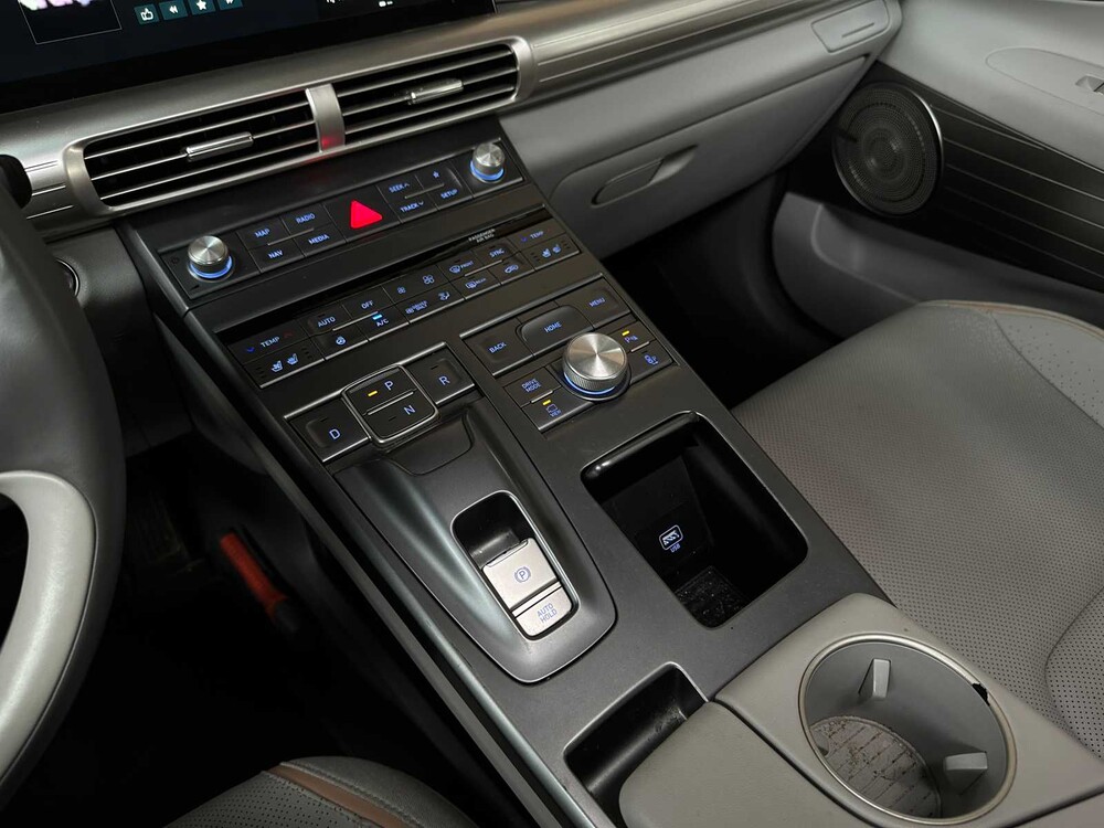 Hyundai NEXO FCEV Plus Pack 163PS 2020, J-196-NB