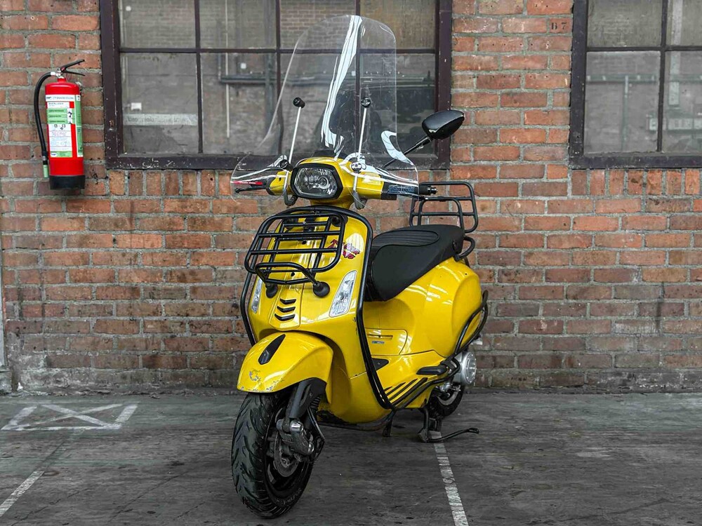Vespa Sprint 4T Piaggio 2015, F-730-VL Motorroller 