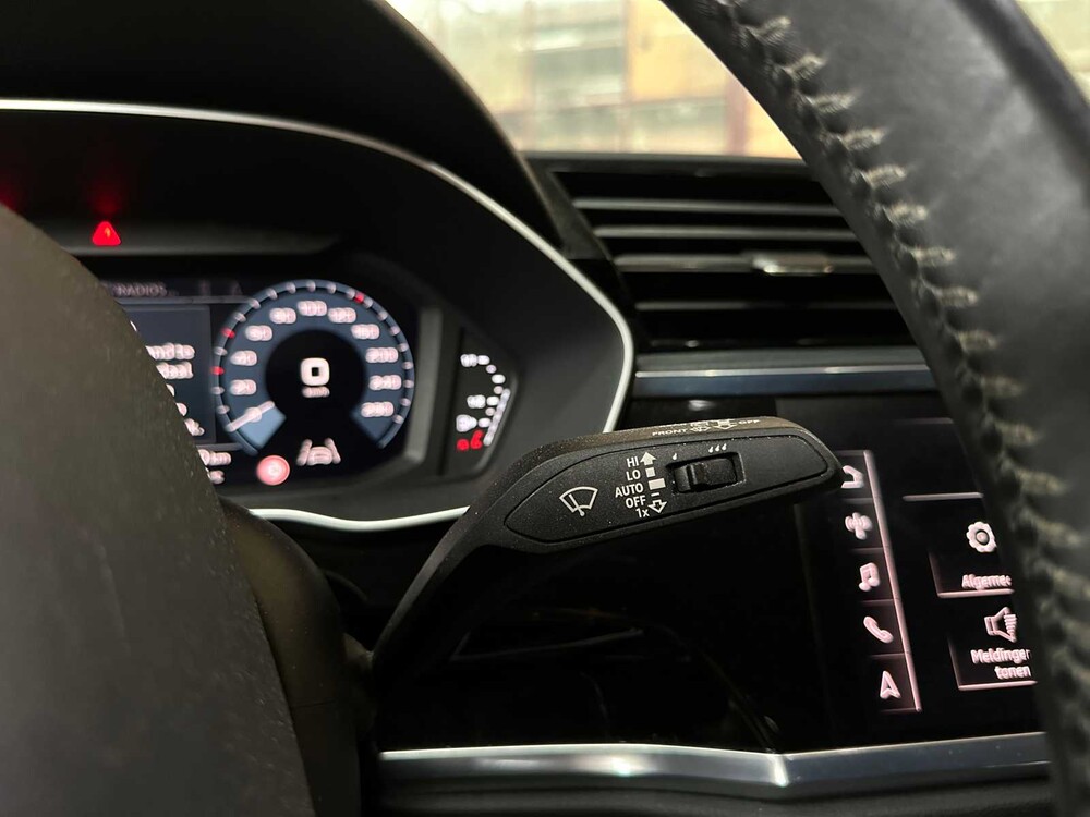 Audi Q3 35 TFSI Business Edition 150PS 2020, H-988-RB1