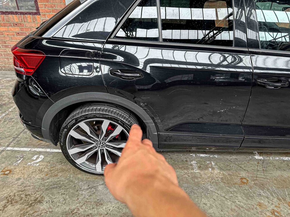 Volkswagen T-Roc 1.5 TSI R-Line Sport Business R 150hp 2019, J-599-LZ