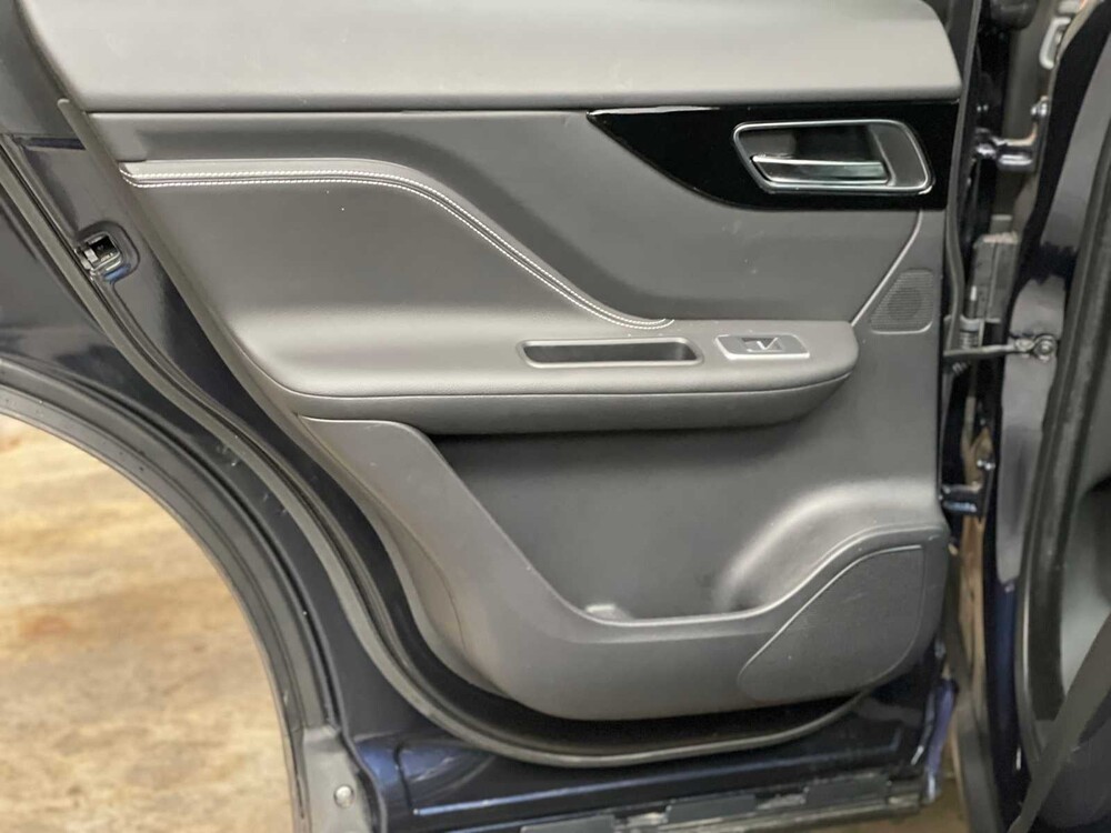 Jaguar F-PACE 2.0t AWD R-Sport Pure 250PS 2020, H-258-BD