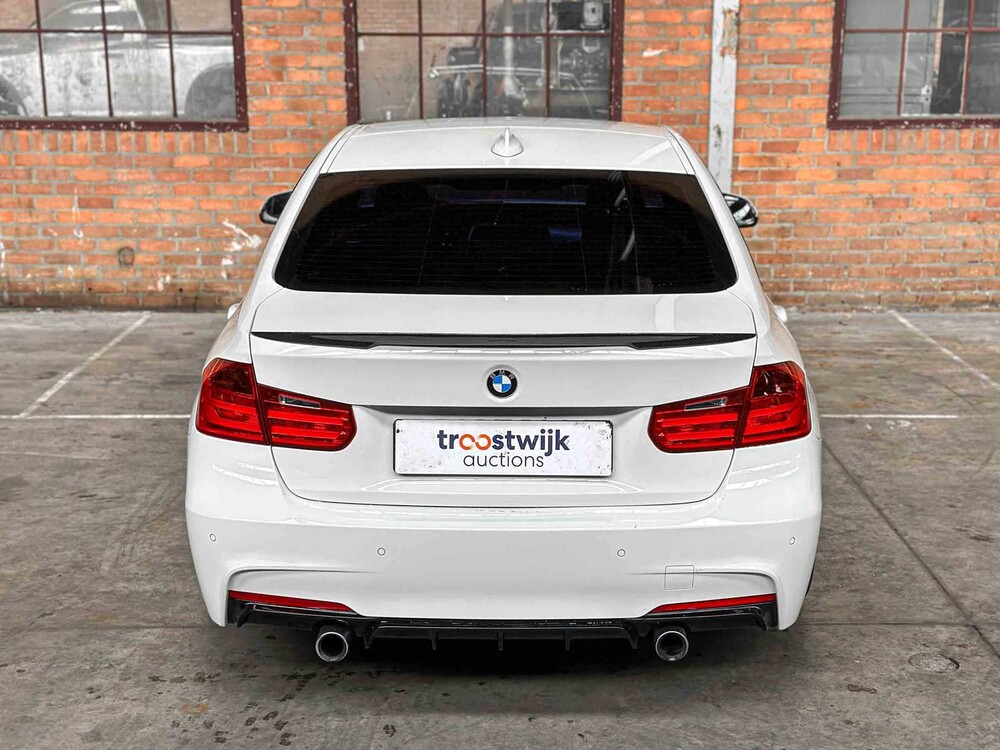 BMW 335i ActiveHybrid 3 306PS 2012, GBP-24-B