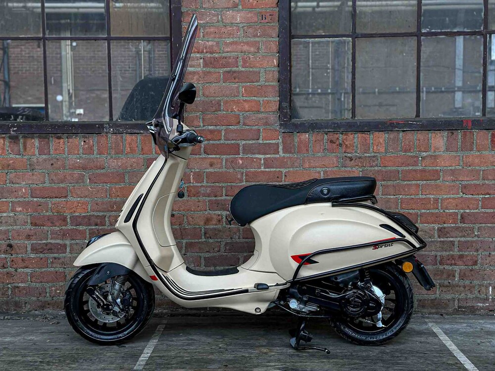 Vespa Sprint 4T Piaggio 2015, DDN-53-B Motorroller