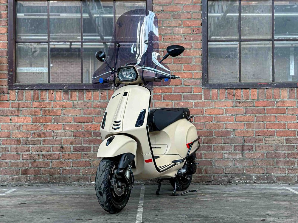 Vespa Sprint 4T Piaggio 2015, DDN-53-B Motorroller