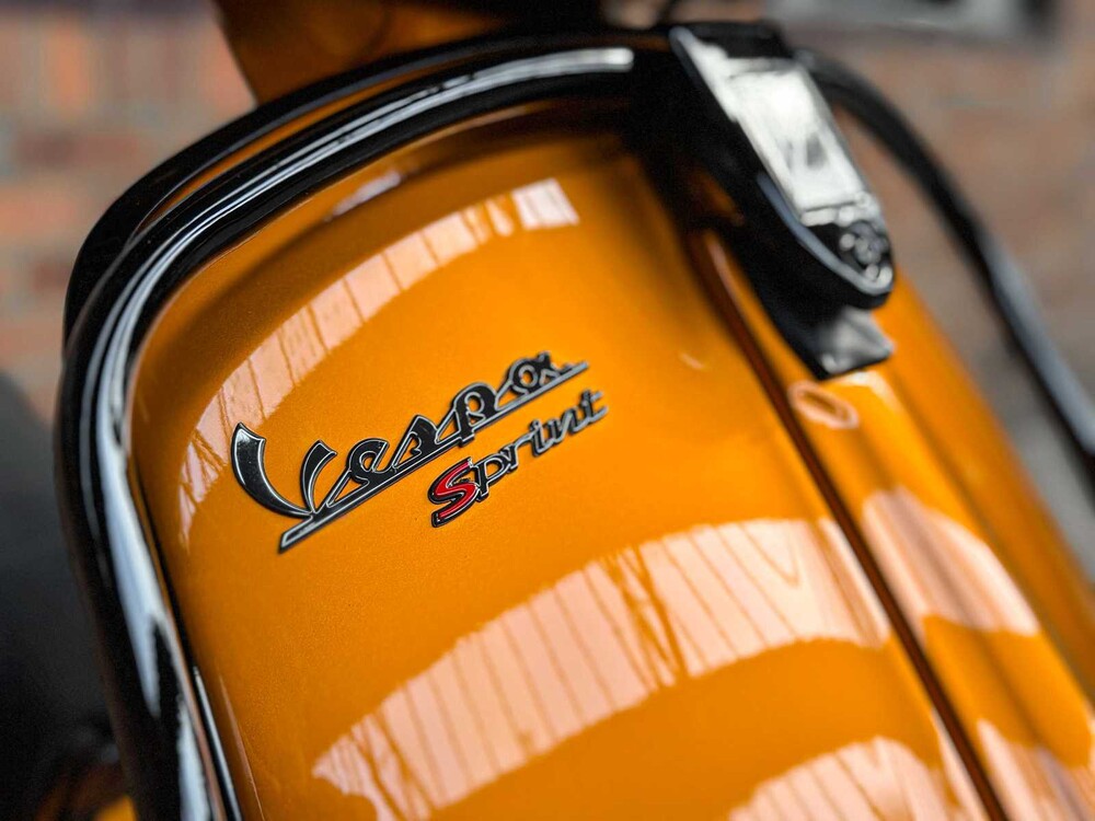 Vespa Sprint 4T (CUSTOM) 2014, F-512-XF Roller