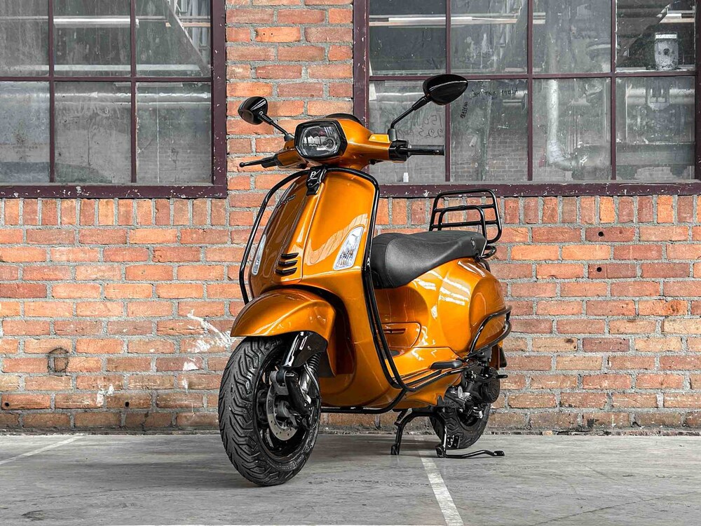 Vespa Sprint 4T (CUSTOM) 2014, F-512-XF Roller