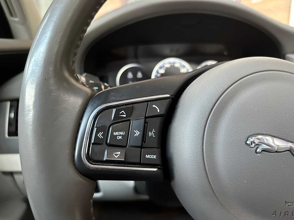 Jaguar XF 2.0d Portfolio 179PS 2017, ND-065-G