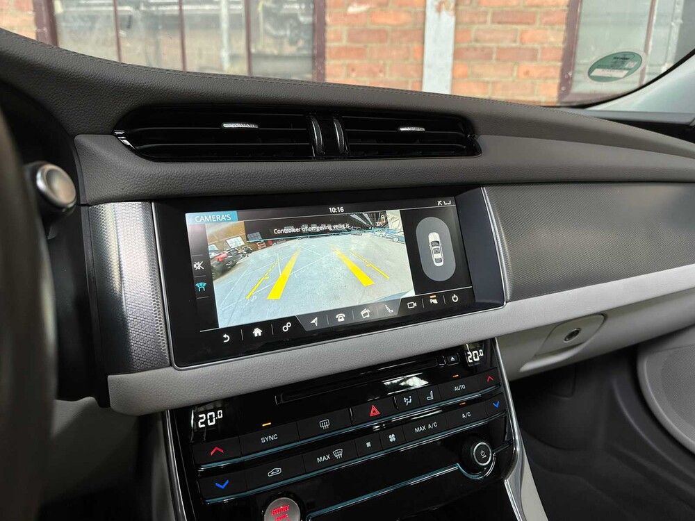 Jaguar XF 2.0d Portfolio 179PS 2017, ND-065-G