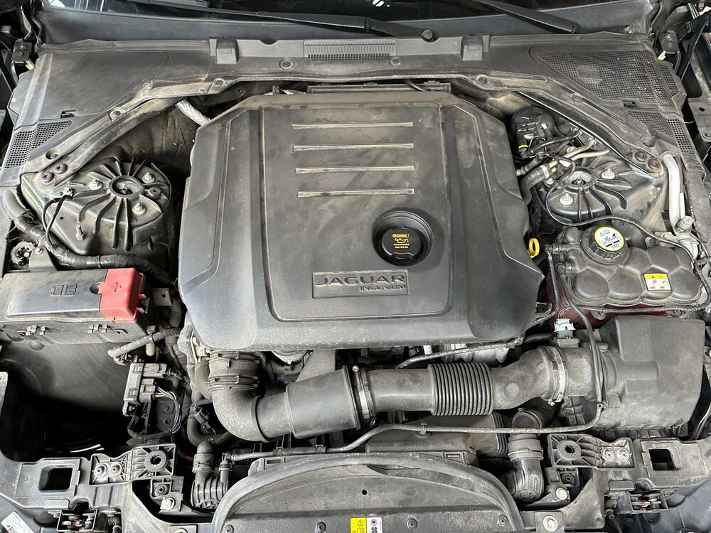 Jaguar XF 2.0d Portfolio 179PS 2017, ND-065-G