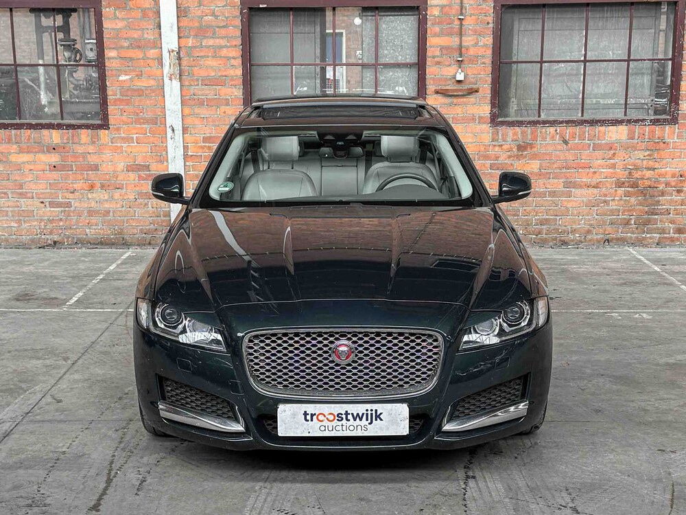 Jaguar XF 2.0d Portfolio 179PS 2017, ND-065-G