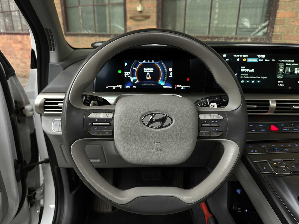 Hyundai NEXO FCEV Plus Pack 163PS 2020, J-196-NB