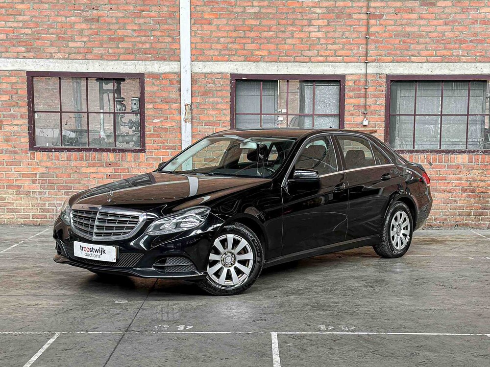 Mercedes-Benz E200 BlueTEC Ambition 136PS 2015 E-Klasse, NP-203-H
