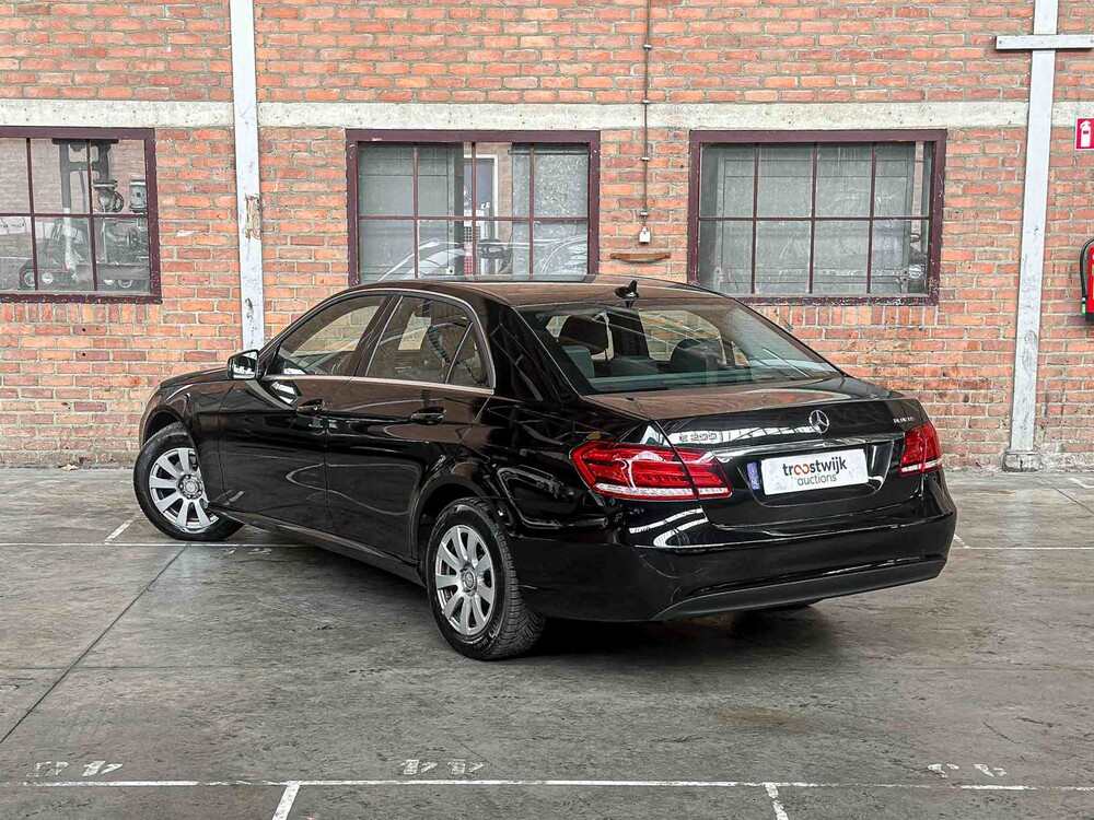Mercedes-Benz E200 BlueTEC Ambition 136PS 2015 E-Klasse, NP-203-H