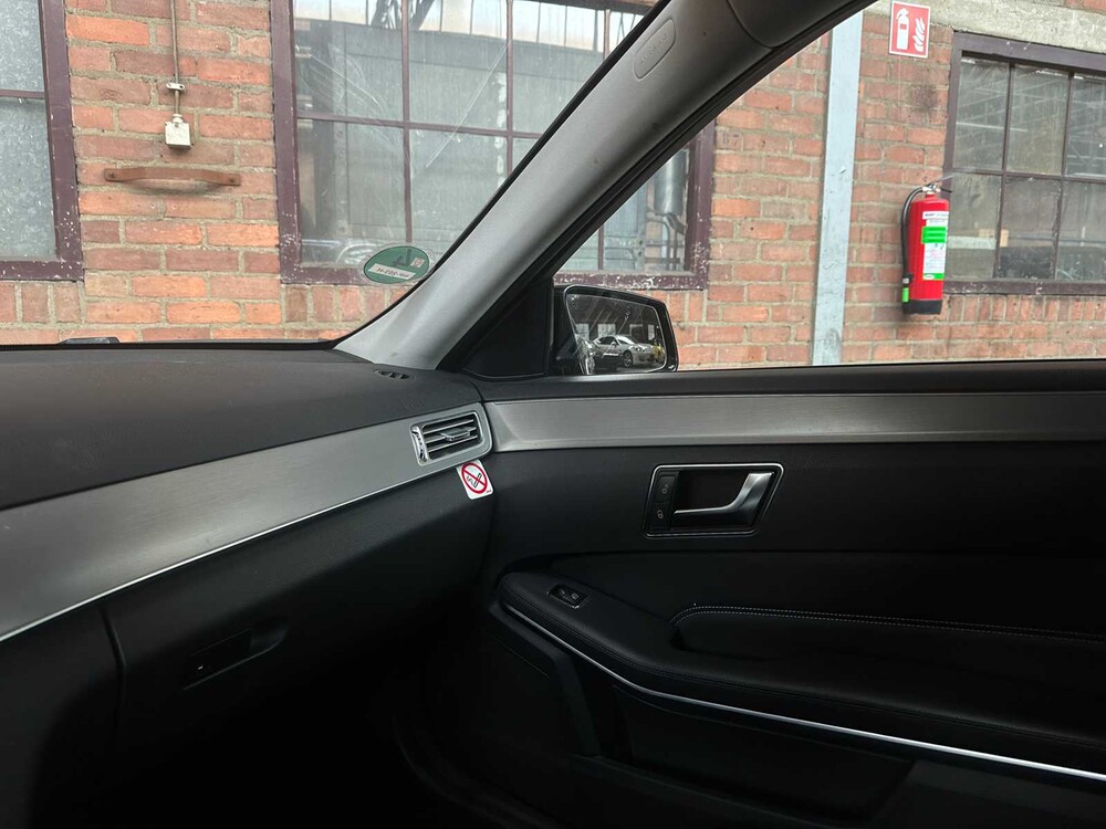 Mercedes-Benz E200 BlueTEC Ambition 136PS 2015 E-Klasse, NP-203-H